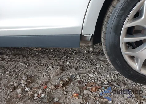 2019 Ford Taurus Limited z USA, uszkodzony, nr VIN 1FAHP2F81KG107582